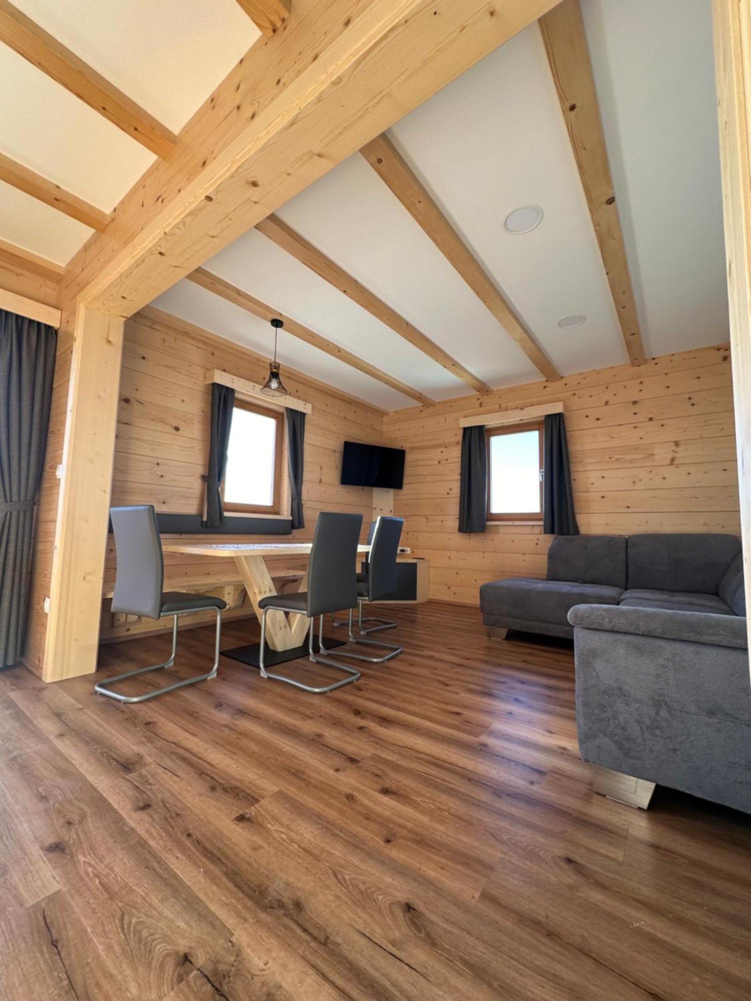 Guest House Pr Ambruzarju & Apartments سيركلجي نا جورينجسكيم الغرفة الصورة