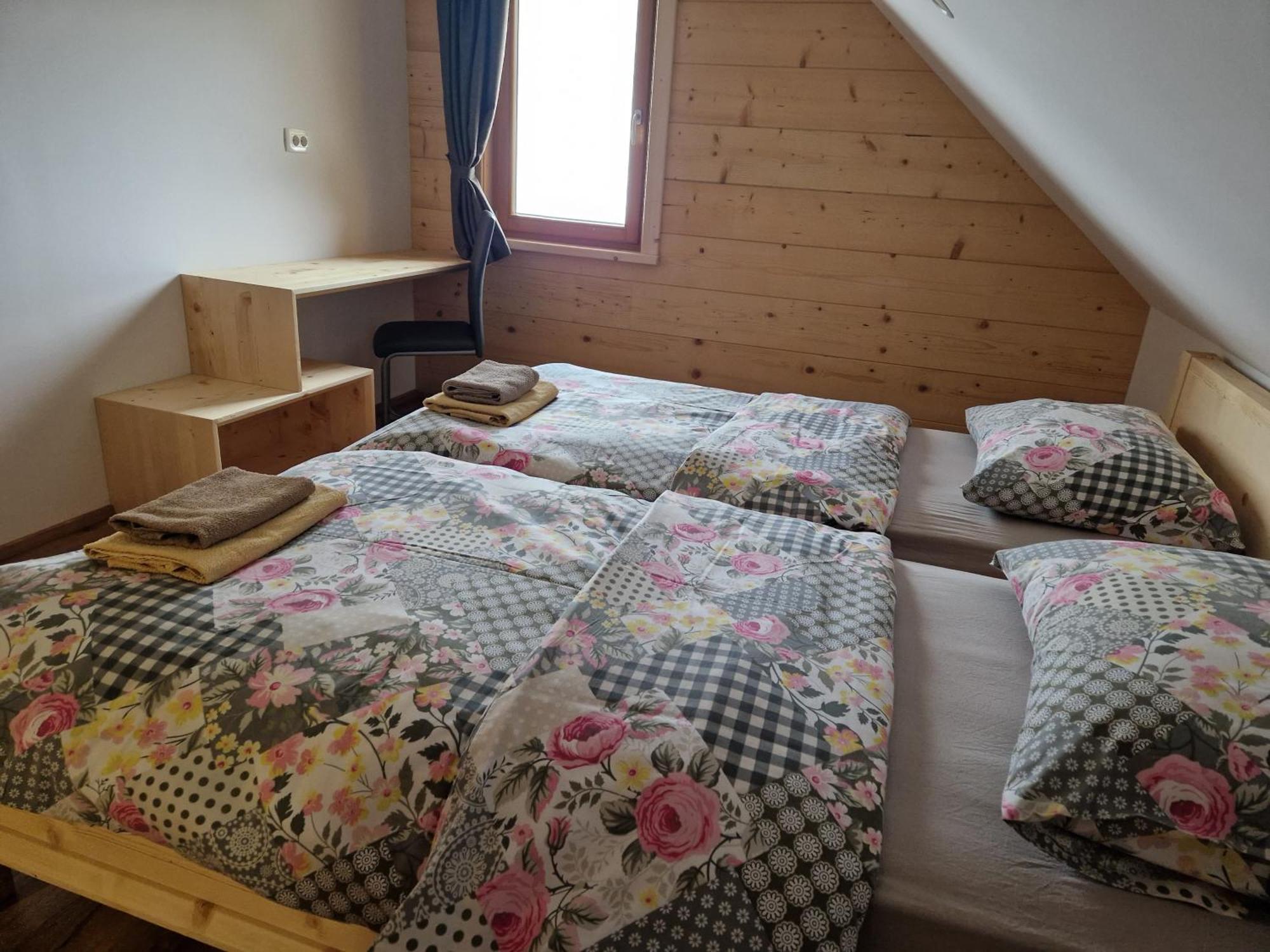 Guest House Pr Ambruzarju & Apartments سيركلجي نا جورينجسكيم الغرفة الصورة