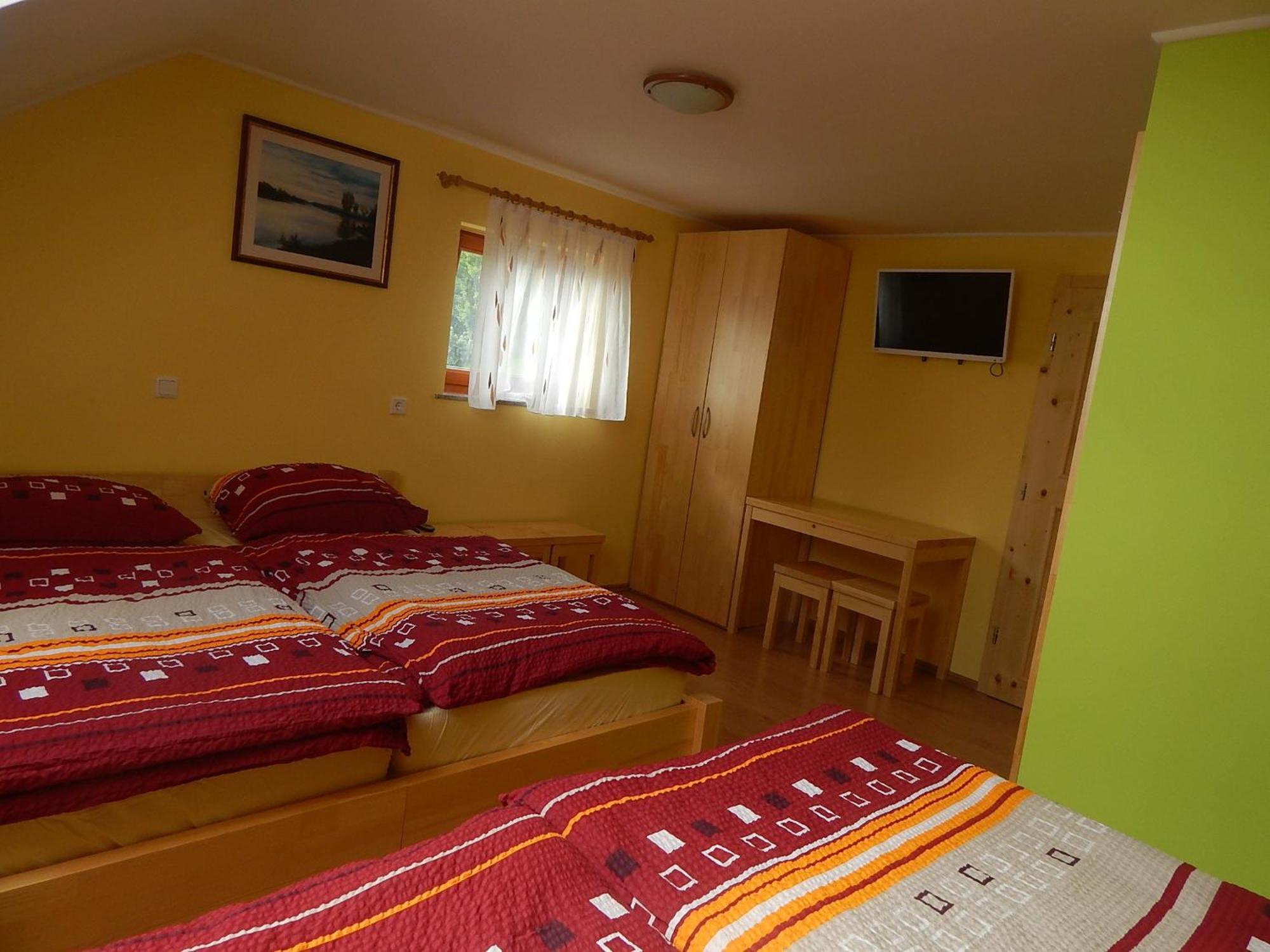 Guest House Pr Ambruzarju & Apartments سيركلجي نا جورينجسكيم الغرفة الصورة