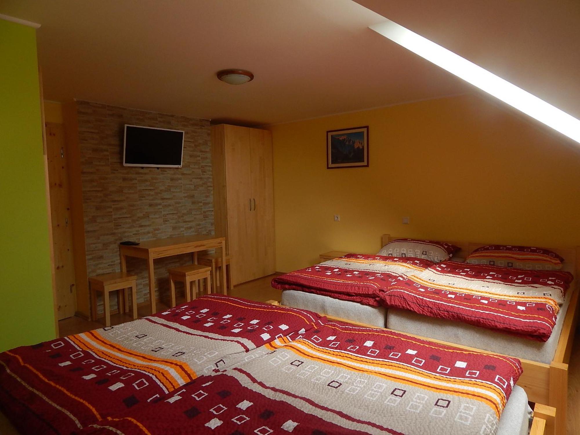 Guest House Pr Ambruzarju & Apartments سيركلجي نا جورينجسكيم المظهر الخارجي الصورة