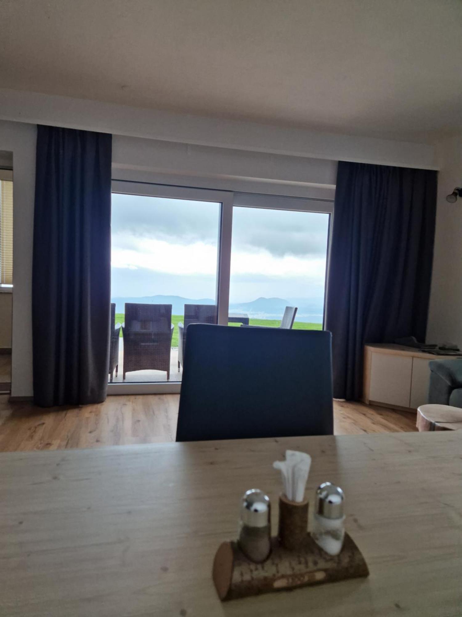 Guest House Pr Ambruzarju & Apartments سيركلجي نا جورينجسكيم الغرفة الصورة