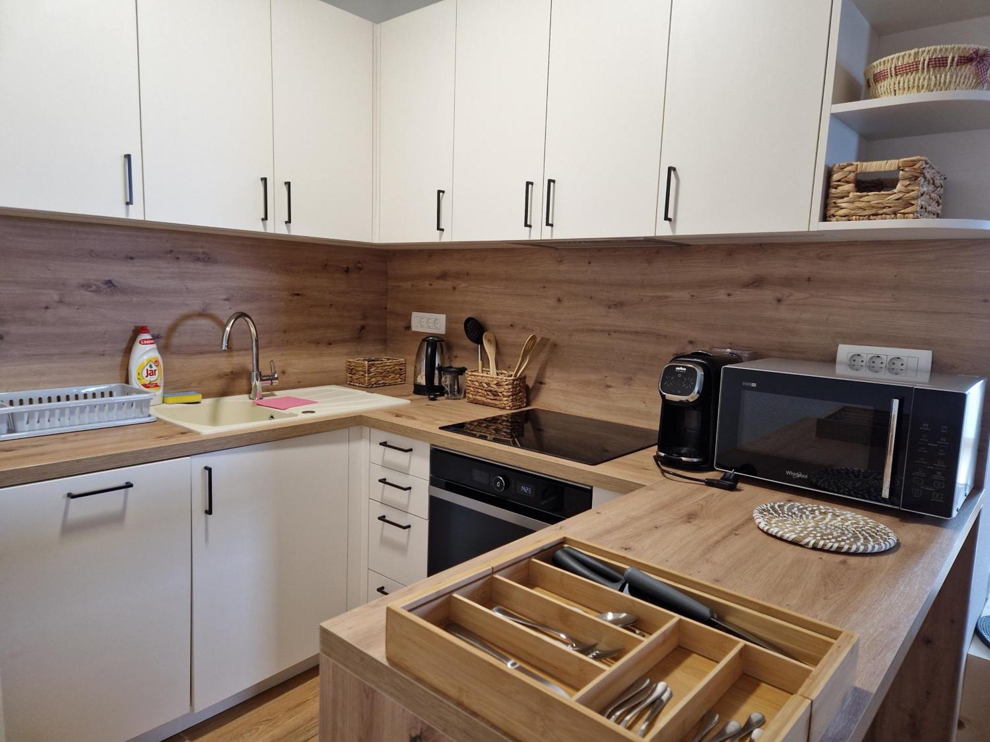 Guest House Pr Ambruzarju & Apartments سيركلجي نا جورينجسكيم الغرفة الصورة