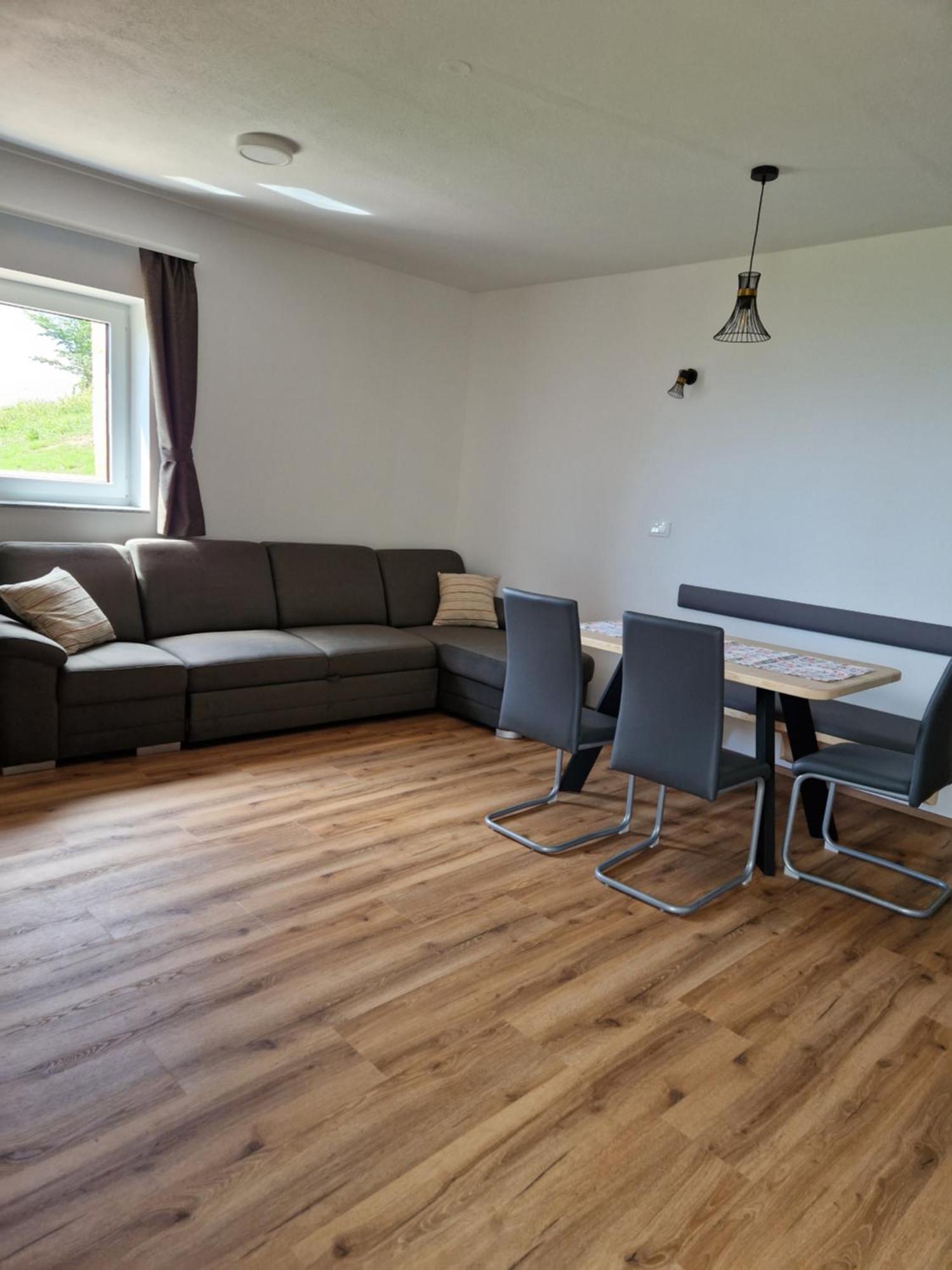 Guest House Pr Ambruzarju & Apartments سيركلجي نا جورينجسكيم الغرفة الصورة